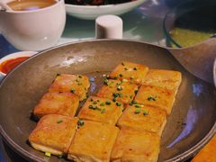 生煎毛豆腐-新安人家·22年本地餐厅