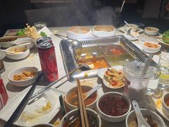 -海底捞火锅鲜切牛肉主题店(长寿路店)