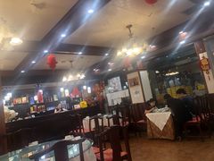 大堂-六和聚传统烤鸭.天津菜(和平店)