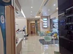 -维乐口腔(美维云门诊陆家嘴店)