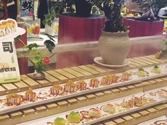 -涨巢·潮玩水疗局