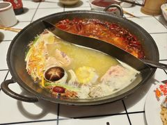 -伍师兄市井火锅(东部星悦天地店)