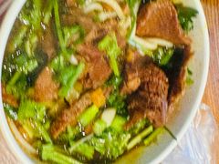 -牛师傅牛肉面(尚隆路店)