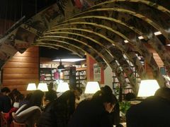 休闲阅读区-西西弗书店(三峡广场湟恩新纪元购物广场店)