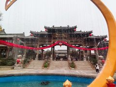 -雪山彩虹谷景区