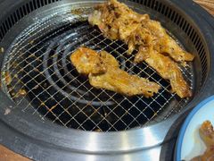 -明洞阿姨·韩式酱蟹烤肉·创意料理(三元桥店)