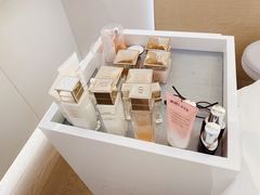 -Dior迪奥(上海世茂广场店)