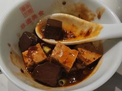 -乔家小院•非遗驴肉•本地小海鲜(滨河路店)