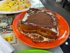 陈光记漏奶华-澳门陈光记烧味饭店(万象城店)
