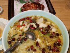 -荷花亭·湖北融合菜(十堰武商MALL店)