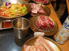-韩烧牛中牛·甄选黑牛烤肉(黑金店)