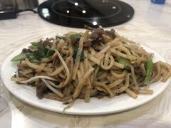 -粤潮牛肉火锅店(江南大道店)