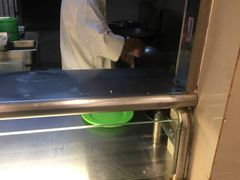 -华中科技大学东三学生食堂