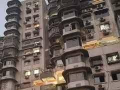 -白象居