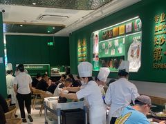 -费大厨辣椒炒肉(通州万达店)