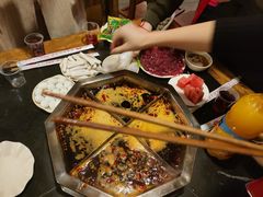 -巴国口福火锅(石桥铺店)