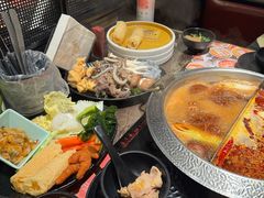 -一绪に和牛寿喜烧(罗湖益田假日店)