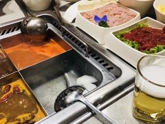 -海底捞火锅(武胜路凯德广场店)