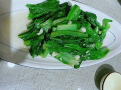 -鲜榨果汁·啤酒鱼(环岛河店)