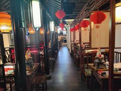 大堂-卢大鲜鱼头捞饭(美利广场店)