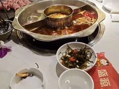 -盛源川香鱼火锅(西小区总店)