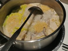 -煲王粤菜餐厅(中侨中心店)