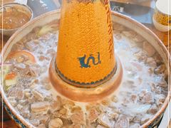 -毛辣果·贵州红酸汤牛肉火锅(西单店)