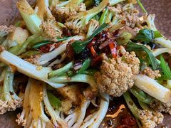 小炒有机花菜-Local泰莲庭(虹鳟鱼店)