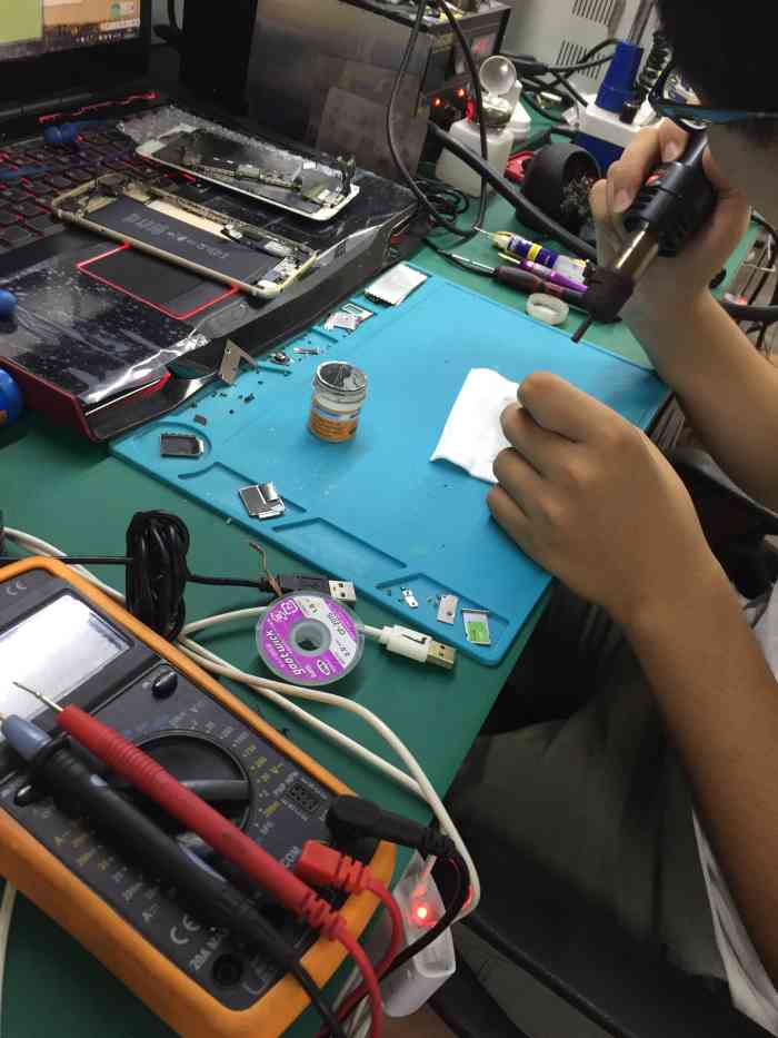 iphone苹果手机维修服务中心(张扬路店)