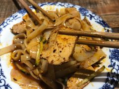 -陈仓老街美食天地