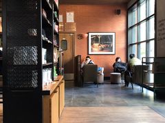 -星巴克(虹口运动loft店)