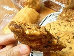 全麦坚果饼干-拢香糕点(万达店)