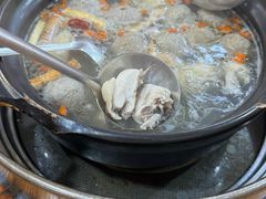 -濠轩阁特色生蚝火锅(水湾路店)