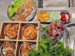 -马路牙子烧烤音乐酒馆(望京店)