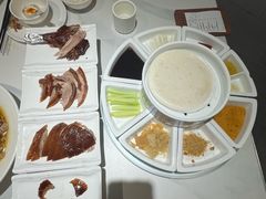-羲和雅苑•北京烤鸭(国贸商城店)