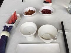 餐具摆设-尘香•传统川菜(创汇首座店)