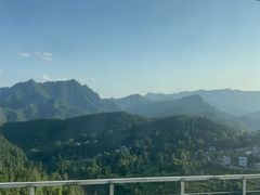 -富正毅三下锅·湘西韵味(天门山索道店)