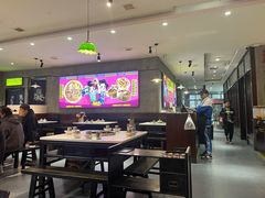 -卤校长老火锅(杨家坪直营店)