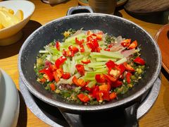 猫儿山的小黄牛-吃饭皇帝大(长宁龙之梦店)