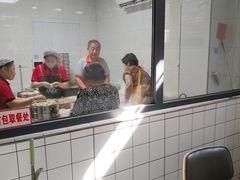 -守鑫水馅包子铺