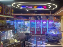 -爱玩嘉年华(龙湖杭州金沙天街店)