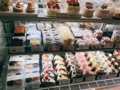 面包甜点陈列柜-樱花糕坊(群星城店)