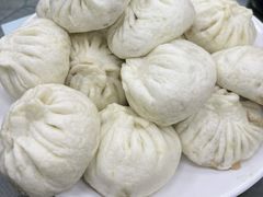 三鲜猪肉包-四平包子铺