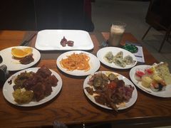 各种好吃的-汉巴9号自助餐厅(新潮尚品超市店)