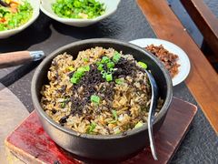 -菌自由丨野生菌火锅特色庭院餐厅(丽江古城店)