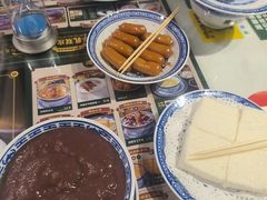 -广信牛奶甜品世家(台东店)