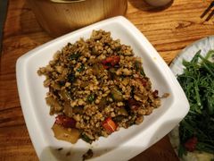 -滇香肴·云南菜蒸汽石锅鱼(云南北路店)