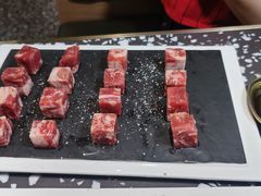 -黑牛の場烤肉(摩天活力城店)