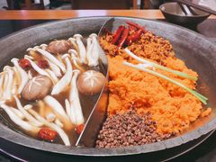 -珮姐老火锅(新街口店)