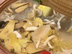 -民食香·腊排骨野生菌美食(木府店)